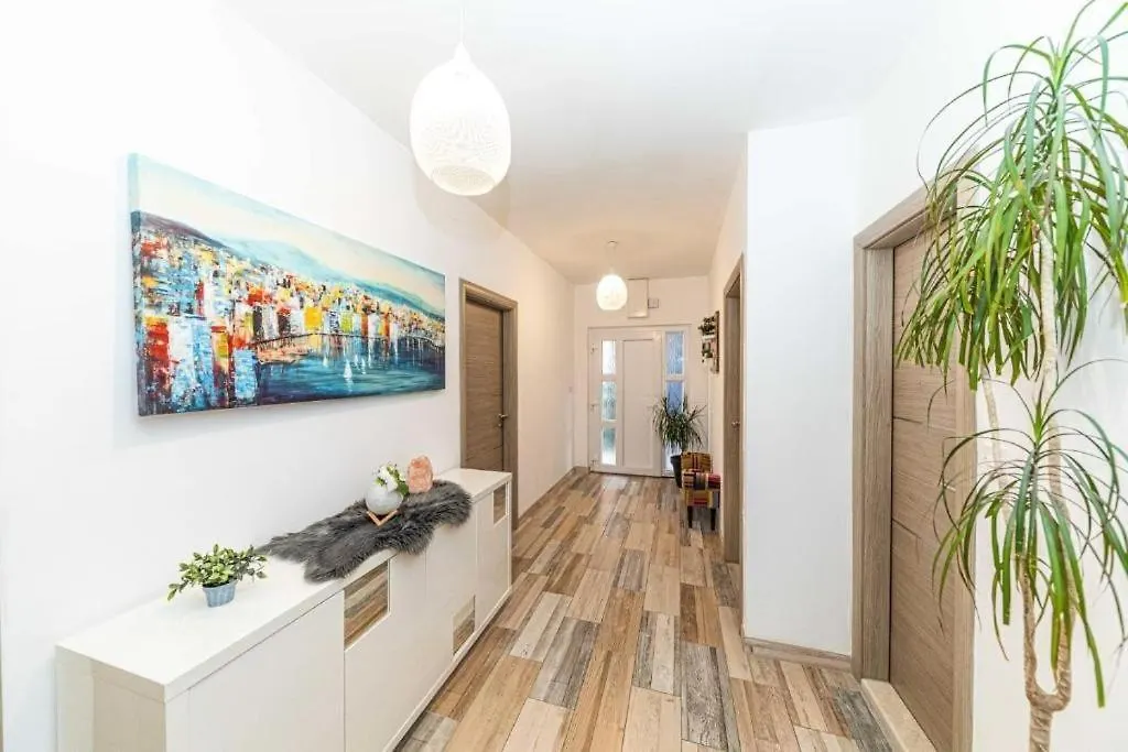 Sea Stone House Appartment 2 Trogir Croatia